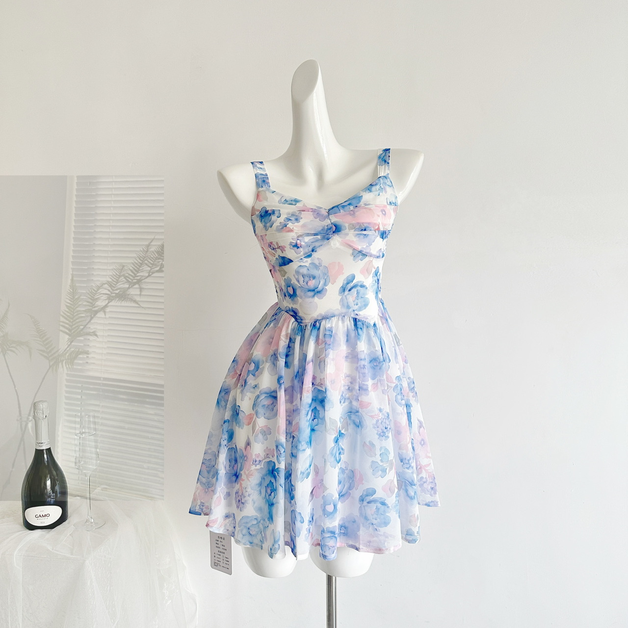Robe Halter Bleu Klein à Motif - Sundress Midi Floral avis et prix